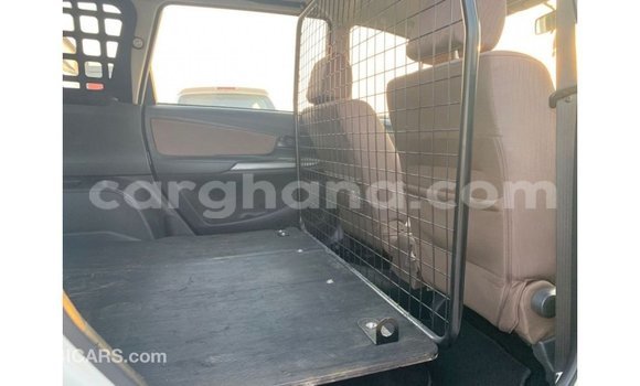 Ra Imported Toyota Avanza funfun Ọkọ̀ in Import - Dubai ni Ashanti Ra Imported Toyota Avanza funfun Ọkọ̀ in Import - Dubai ni Ashanti