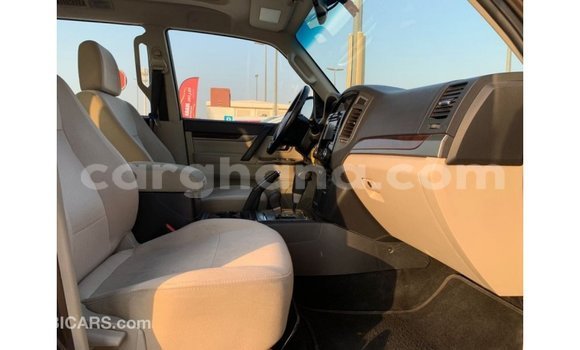 Ra Imported Mitsubishi Pajero Brown Ọkọ̀ in Import - Dubai ni Ashanti Ra Imported Mitsubishi Pajero Brown Ọkọ̀ in Import - Dubai ni Ashanti