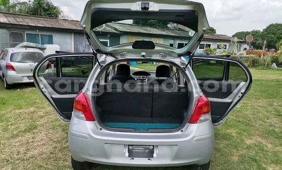 Ra Àlòkù Toyota Vitz Miiran Ọkọ̀ in Accra ni Greater Accra Ra Àlòkù Toyota Vitz Miiran Ọkọ̀ in Accra ni Greater Accra