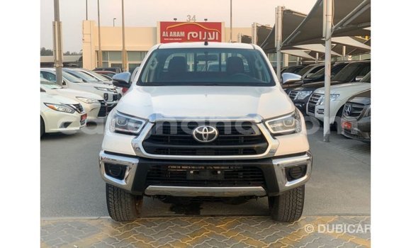 Ra Imported Toyota Hilux funfun Ọkọ̀ in Import - Dubai ni Ashanti Ra Imported Toyota Hilux funfun Ọkọ̀ in Import - Dubai ni Ashanti