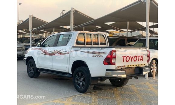 Ra Imported Toyota Hilux funfun Ọkọ̀ in Import - Dubai ni Ashanti Ra Imported Toyota Hilux funfun Ọkọ̀ in Import - Dubai ni Ashanti