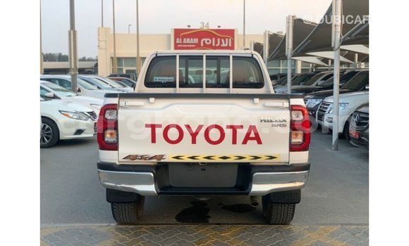 Ra Imported Toyota Hilux funfun Ọkọ̀ in Import - Dubai ni Ashanti Ra Imported Toyota Hilux funfun Ọkọ̀ in Import - Dubai ni Ashanti