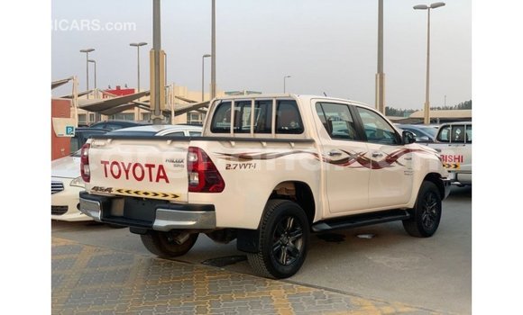 Ra Imported Toyota Hilux funfun Ọkọ̀ in Import - Dubai ni Ashanti Ra Imported Toyota Hilux funfun Ọkọ̀ in Import - Dubai ni Ashanti