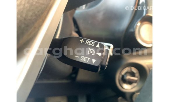 Ra Imported Toyota Hilux funfun Ọkọ̀ in Import - Dubai ni Ashanti Ra Imported Toyota Hilux funfun Ọkọ̀ in Import - Dubai ni Ashanti