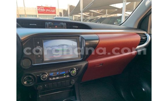 Ra Imported Toyota Hilux funfun Ọkọ̀ in Import - Dubai ni Ashanti Ra Imported Toyota Hilux funfun Ọkọ̀ in Import - Dubai ni Ashanti