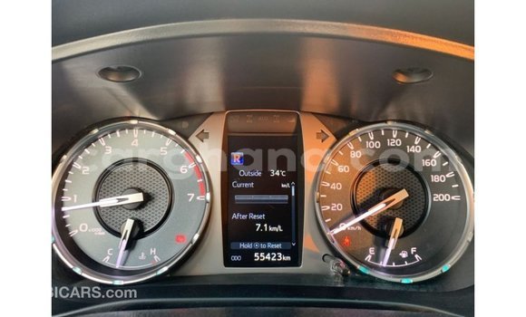 Ra Imported Toyota Hilux funfun Ọkọ̀ in Import - Dubai ni Ashanti Ra Imported Toyota Hilux funfun Ọkọ̀ in Import - Dubai ni Ashanti