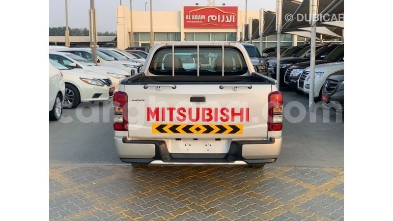 Big with watermark mitsubishi l200 ashanti import dubai 49877