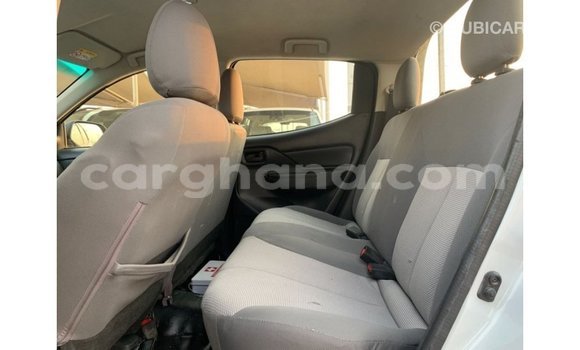 Ra Imported Mitsubishi L200 funfun Ọkọ̀ in Import - Dubai ni Ashanti Ra Imported Mitsubishi L200 funfun Ọkọ̀ in Import - Dubai ni Ashanti