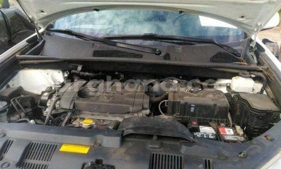 Sayi Na hannu Toyota Highlander White Mota in Accra a Greater Accra Sayi Na hannu Toyota Highlander White Mota in Accra a Greater Accra