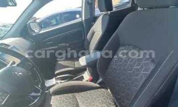 Sayi Na hannu Mitsubishi Outlander Azurfa Mota in Accra a Greater Accra Sayi Na hannu Mitsubishi Outlander Azurfa Mota in Accra a Greater Accra