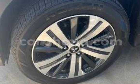 Sayi Na hannu Mitsubishi Outlander Azurfa Mota in Accra a Greater Accra Sayi Na hannu Mitsubishi Outlander Azurfa Mota in Accra a Greater Accra