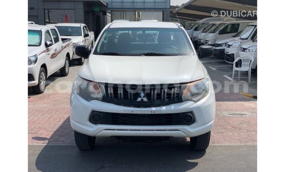 Ra Imported Mitsubishi L200 funfun Ọkọ̀ in Import - Dubai ni Ashanti Ra Imported Mitsubishi L200 funfun Ọkọ̀ in Import - Dubai ni Ashanti