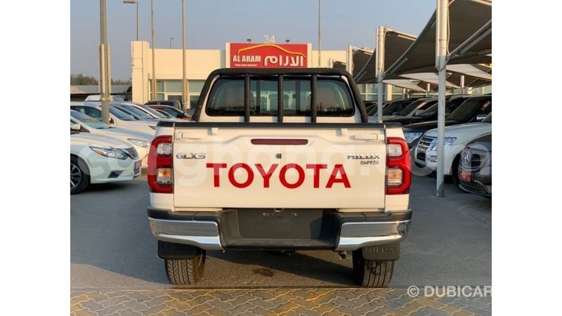 Big with watermark toyota hilux ashanti import dubai 49921