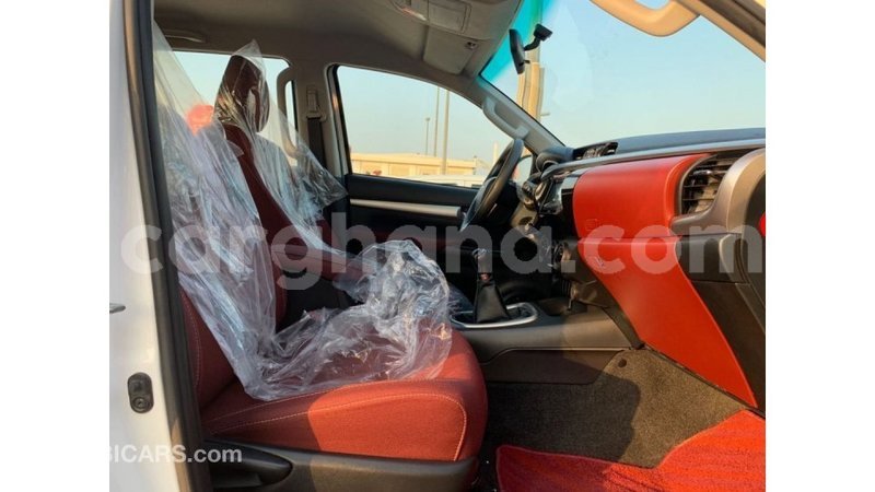 Big with watermark toyota hilux ashanti import dubai 49921