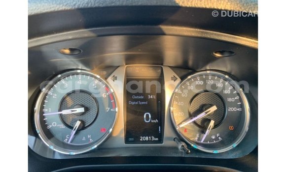 Sayi Imported Toyota Hilux White Mota in Import - Dubai a Ashanti Sayi Imported Toyota Hilux White Mota in Import - Dubai a Ashanti