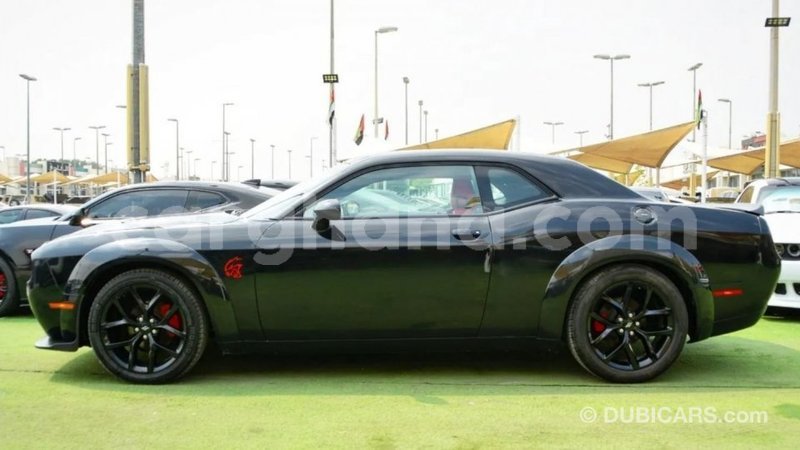 Big with watermark dodge challenger ashanti import dubai 49923