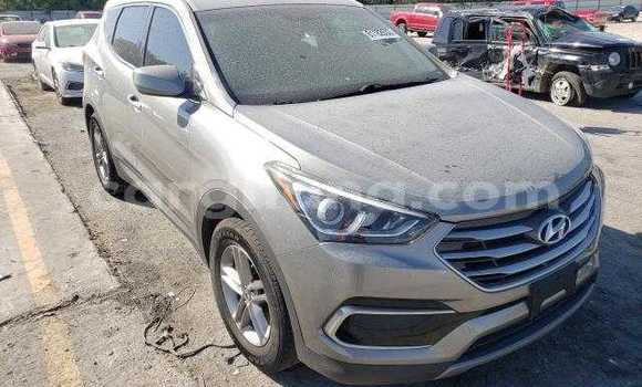 Buy Used Hyundai Santa Fe Silver Car in Accra in Greater Accra Buy Used Hyundai Santa Fe Silver Car in Accra in Greater Accra