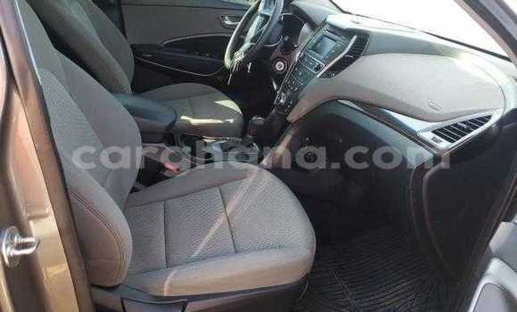 Buy Used Hyundai Santa Fe Silver Car in Accra in Greater Accra Buy Used Hyundai Santa Fe Silver Car in Accra in Greater Accra