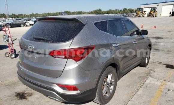Buy Used Hyundai Santa Fe Silver Car in Accra in Greater Accra Buy Used Hyundai Santa Fe Silver Car in Accra in Greater Accra