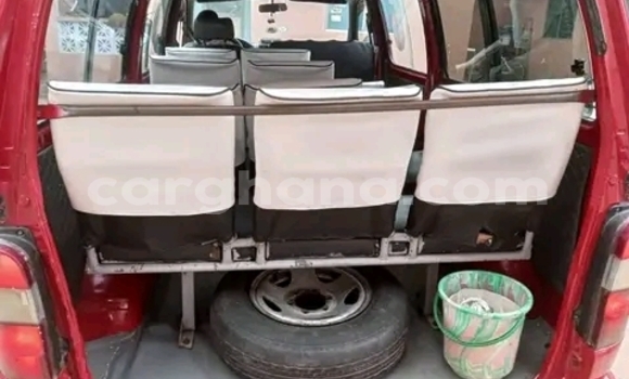 Sayi Na hannu Toyota HiAce Red Babbar mota in Ada a Gabas Sayi Na hannu Toyota HiAce Red Babbar mota in Ada a Gabas