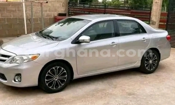 Sayi Na hannu Toyota Corolla Azurfa Mota in Accra a Greater Accra Sayi Na hannu Toyota Corolla Azurfa Mota in Accra a Greater Accra