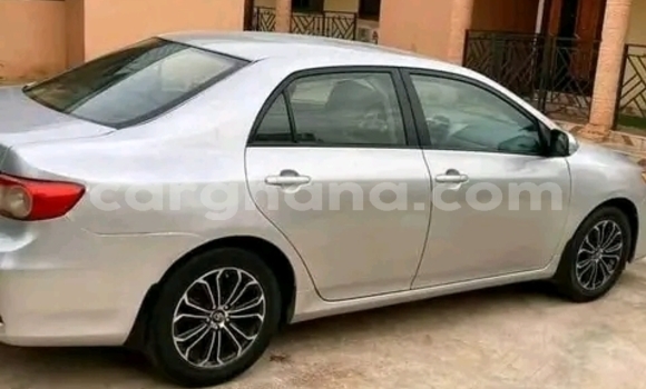 Sayi Na hannu Toyota Corolla Azurfa Mota in Accra a Greater Accra Sayi Na hannu Toyota Corolla Azurfa Mota in Accra a Greater Accra