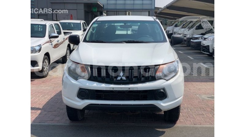 Big with watermark mitsubishi l200 ashanti import dubai 49954