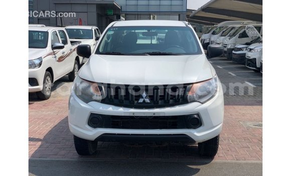Buy Import Mitsubishi L200 White Car in Import - Dubai in Ashanti Buy Import Mitsubishi L200 White Car in Import - Dubai in Ashanti