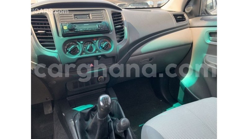 Big with watermark mitsubishi l200 ashanti import dubai 49954