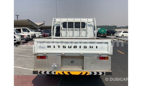 Sayi Imported Mitsubishi i White Mota in Import - Dubai a Ashanti Sayi Imported Mitsubishi i White Mota in Import - Dubai a Ashanti