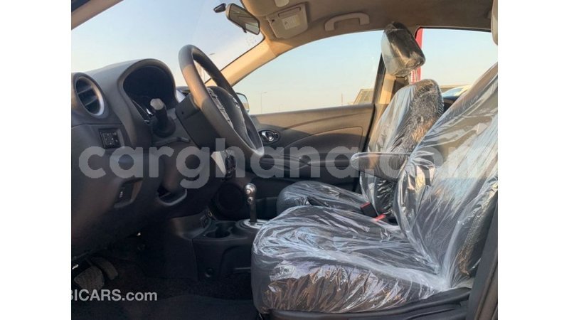 Big with watermark nissan versa ashanti import dubai 49958