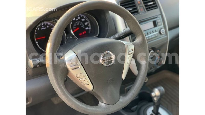 Big with watermark nissan versa ashanti import dubai 49958