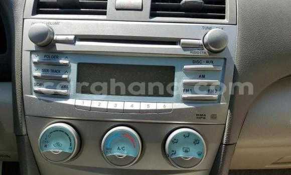 Ra Àlòkù Toyota Camry Alawọ ewe Ọkọ̀ in Accra ni Greater Accra Ra Àlòkù Toyota Camry Alawọ ewe Ọkọ̀ in Accra ni Greater Accra