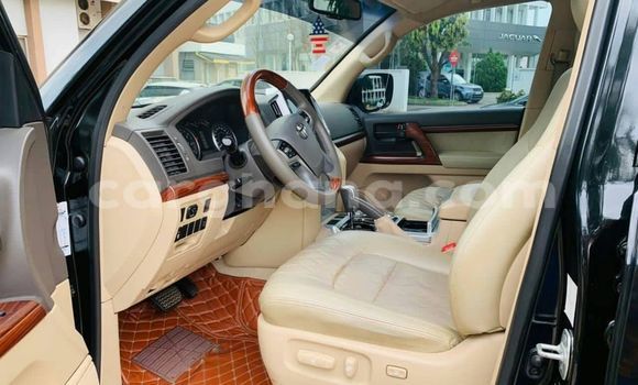 Buy Used Toyota Land Cruiser Black Car in Accra in Greater Accra Buy Used Toyota Land Cruiser Black Car in Accra in Greater Accra