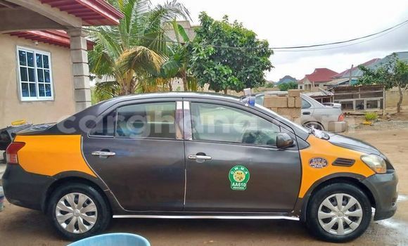 Ra Àlòkù Toyota Yaris Black Ọkọ̀ in Accra ni Greater Accra