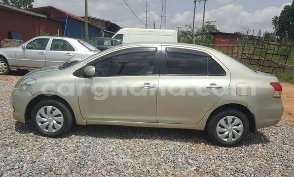 Buy Used Toyota Belta Brown Car in Amasaman in Greater Accra