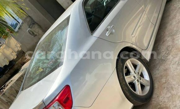 Buy Used Toyota Camry Silver Car in Accra in Greater Accra Buy Used Toyota Camry Silver Car in Accra in Greater Accra