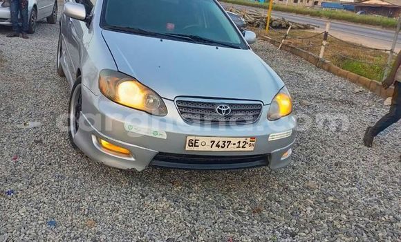 Ra Àlòkù Toyota Corolla Silver Ọkọ̀ in Accra ni Greater Accra