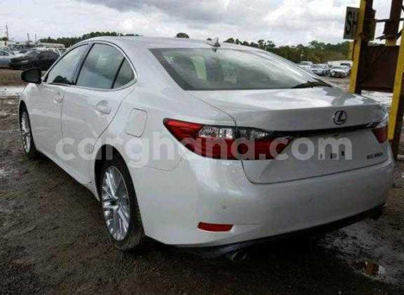 Big with watermark lexus es greater accra accra 50024