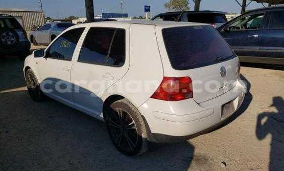 Buy Used Volkswagen Golf White Car in Accra in Greater Accra Buy Used Volkswagen Golf White Car in Accra in Greater Accra