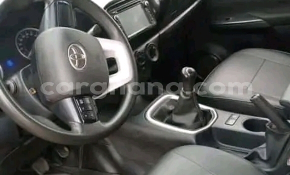 Sayi Na hannu Toyota Hilux Sauran Mota in Accra a Greater Accra Sayi Na hannu Toyota Hilux Sauran Mota in Accra a Greater Accra