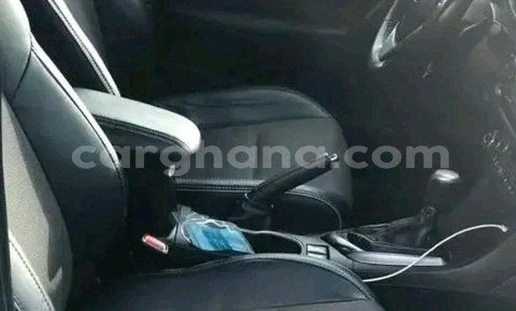 Ra Àlòkù Toyota Corolla funfun Ọkọ̀ in Accra ni Greater Accra Ra Àlòkù Toyota Corolla funfun Ọkọ̀ in Accra ni Greater Accra