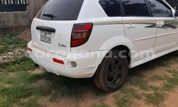 Buy Used Pontiac Vibe White Car in Accra in Greater Accra Buy Used Pontiac Vibe White Car in Accra in Greater Accra