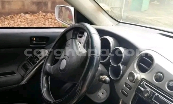 Buy Used Pontiac Vibe White Car in Accra in Greater Accra Buy Used Pontiac Vibe White Car in Accra in Greater Accra