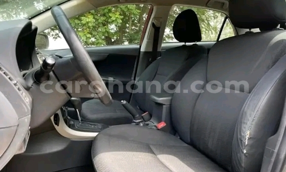 Sayi Na hannu Toyota Corolla Red Mota in Accra a Greater Accra Sayi Na hannu Toyota Corolla Red Mota in Accra a Greater Accra