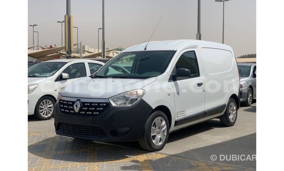 Sayi Imported Renault 19 White Mota in Import - Dubai a Ashanti Sayi Imported Renault 19 White Mota in Import - Dubai a Ashanti