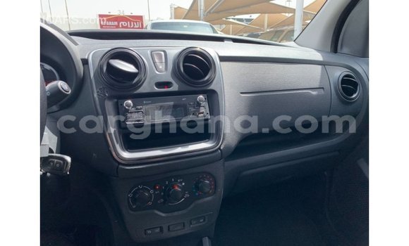 Sayi Imported Renault 19 White Mota in Import - Dubai a Ashanti Sayi Imported Renault 19 White Mota in Import - Dubai a Ashanti