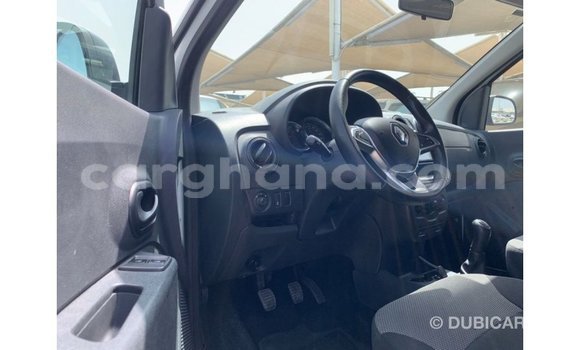 Sayi Imported Renault 19 White Mota in Import - Dubai a Ashanti Sayi Imported Renault 19 White Mota in Import - Dubai a Ashanti