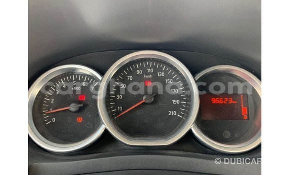 Sayi Imported Renault 19 White Mota in Import - Dubai a Ashanti Sayi Imported Renault 19 White Mota in Import - Dubai a Ashanti