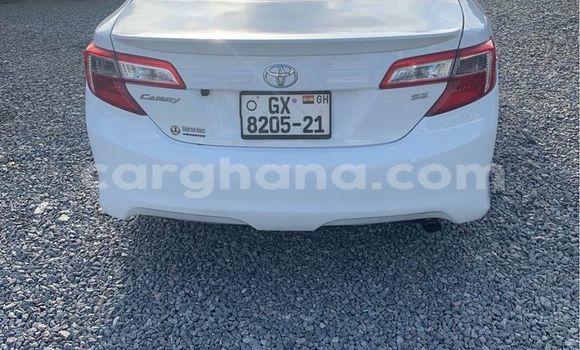 Buy Used Toyota Camry White Car in Accra in Greater Accra Buy Used Toyota Camry White Car in Accra in Greater Accra